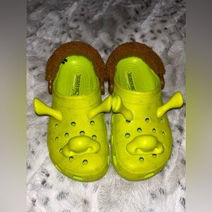 Shrek Crocs